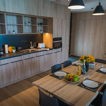 Bj81 Suite Hotel Siófok Extérieur photo